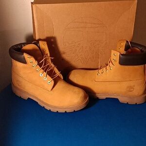 Timberland 9.5, Camel color